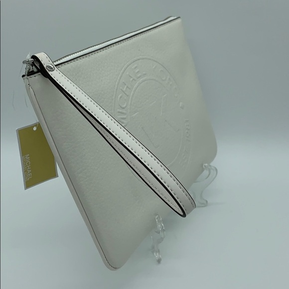 MICHAEL KORS FULTON SPORT XL ZIP CLUTCH WRISTLET - Picture 3 of 16